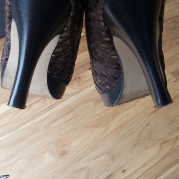 Madden Girl Lowla open toe bow brown weave heels Size 7 - Picture 7 of 11